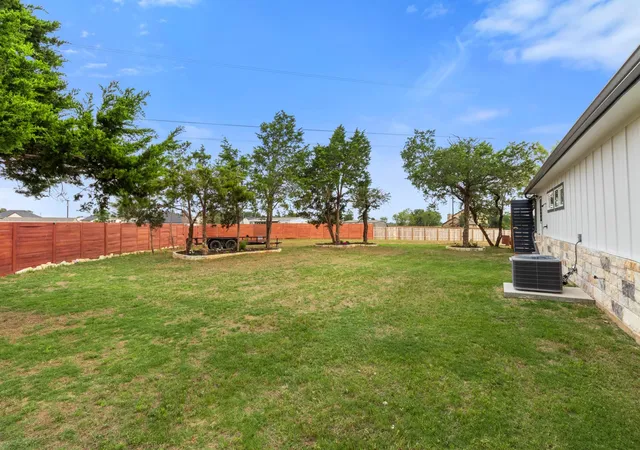 4th image of 123 Zacate St, Elgin, TX 78621 | MLS# 7266393