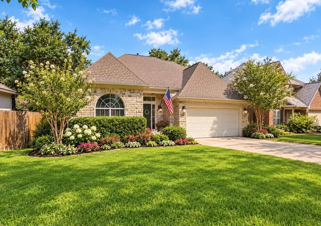 Single family home for sale at 6506 Needham Ln, Austin, TX 78739 | MLS# 8918686