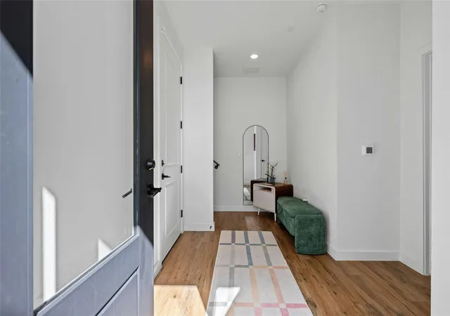 4th image of 3809 Valley View Rd #19, Austin, TX 78704 | MLS# 1995533