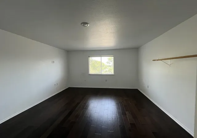 Photo 4 of Single family home for sale at 12708 La Paz Ln, Del Valle, TX 78617 | MLS# 7614931 | Listing updated on 2026-08-27