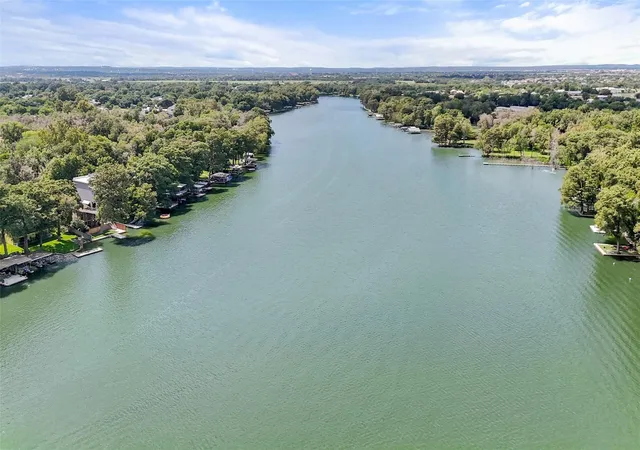 3rd image of 247 Satterfield Rd, New Braunfels, TX 78130 | MLS# 1904288