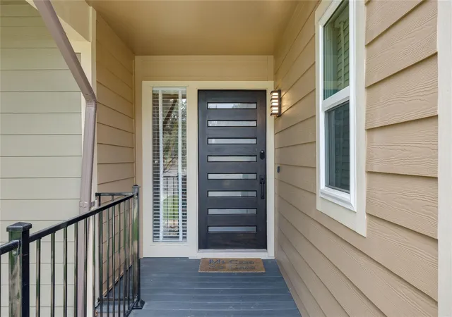 Photo 2 of Townhouse for sale at 205 Venture Blvd S, Point Venture, TX 78645 | MLS# 2659149 | Listing updated on 2026-09-29