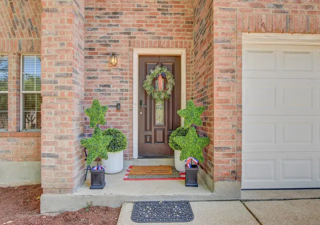 Photo 2 of Single family home for sale at 1022 Silverstone Ln, Cedar Park, TX 78613 | MLS# 4186170 | Listing updated on 2026-09-18