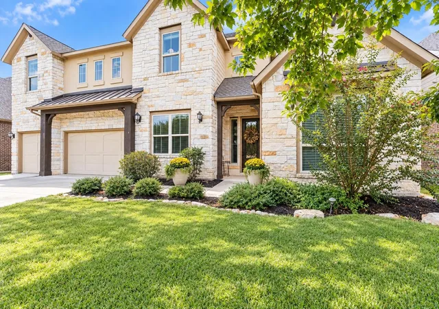 Single family home for sale at 208 Fannin Battleground Ln, Georgetown, TX 78628 | MLS# 1197164
