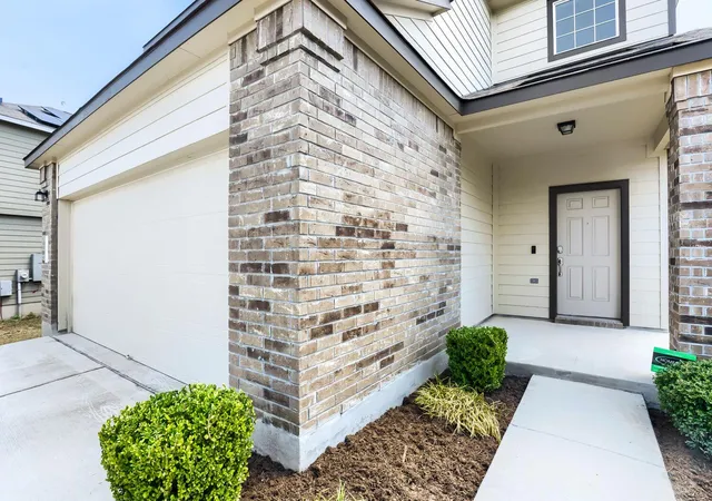 Photo 1 of Single family home for sale at 125 Guardian Angel Ct, Jarrell, TX 76537 | MLS# 1645037 | Listing updated on 2026-10-03