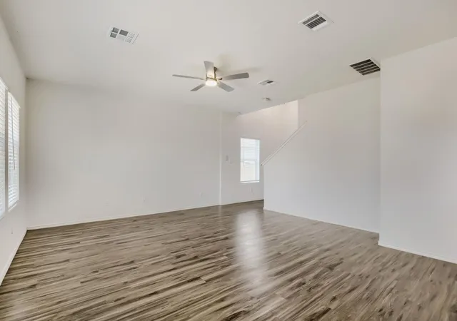 Photo 3 of Single family home for sale at 125 Guardian Angel Ct, Jarrell, TX 76537 | MLS# 1645037 | Listing updated on 2026-10-03