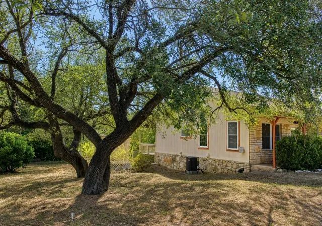Photo 3 of Single family home for sale at 11540 Crumley Crk Rd, Jonestown, TX 78645 | MLS# 1039083 | Listing updated on 2026-10-09