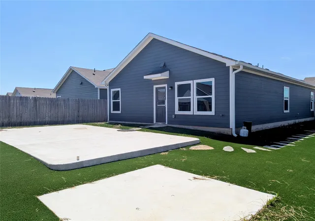 4th image of 1112 Minnow Ln, Bastrop, TX 78602 | MLS# 6224207