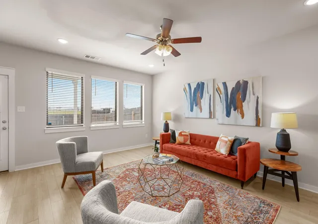 4th image of 253 Fieldwood Dr, Buda, TX 78610