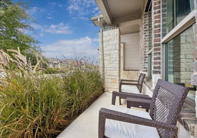 Photo 3 of Single family home for sale at 832 Whitetail Dr, Round Rock, TX 78681 | MLS# 1491003 | Listing updated on 2026-10-01