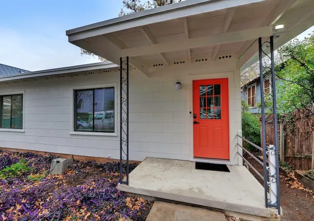 Photo 3 of Multi family home for sale at 614 Highland Ave, Austin, TX 78703 | MLS# 6572254 | Listing updated on 2026-08-25