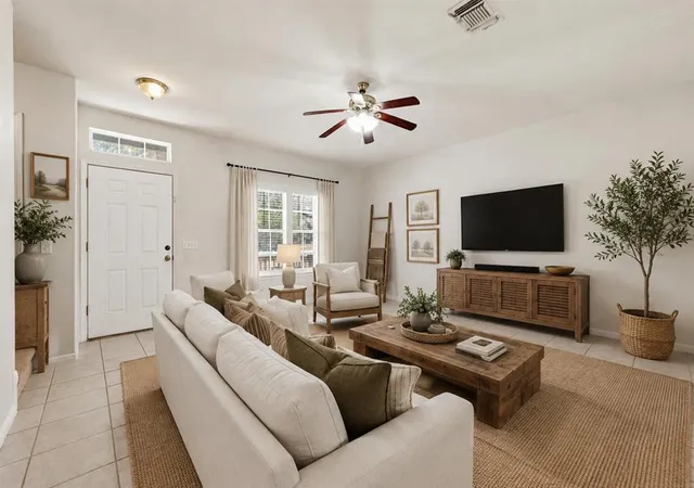 Photo 1 of Single family home for sale at 36 Deer Ridge Rd, Wimberley, TX 78676 | MLS# 4879129 | Listing updated on 2026-09-28