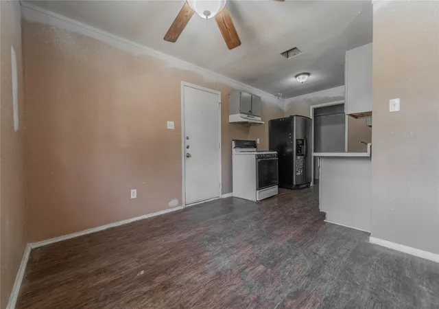 4th image of 1803 Aberdeen Dr, Round Rock, TX 78664 | MLS# 9399409