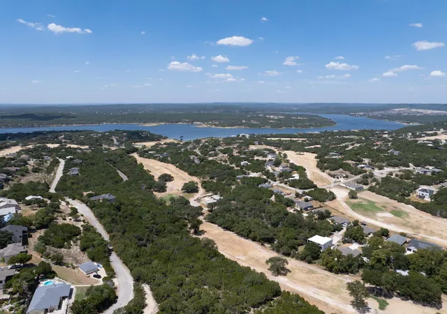 Photo 2 of Single family home for sale at 20406 Whiterock Dr, Lago Vista, TX 78645 | MLS# 3582652 | Listing updated on 2026-09-26