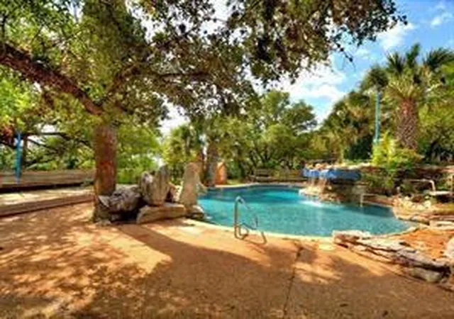 22nd image of 207 Laurel Ln, Spicewood, TX 78669 | MLS# 6843232