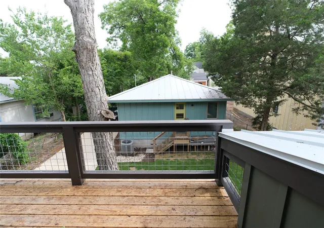 27th image of 3116 Prado St #2, Austin, TX 78702 | MLS# 2386738
