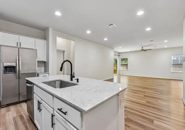 Photo 3 of Single family home for sale at 4413 Lobo Landing Ln, Georgetown, TX 78628 | MLS# 4738371 | Listing updated on 2026-09-27