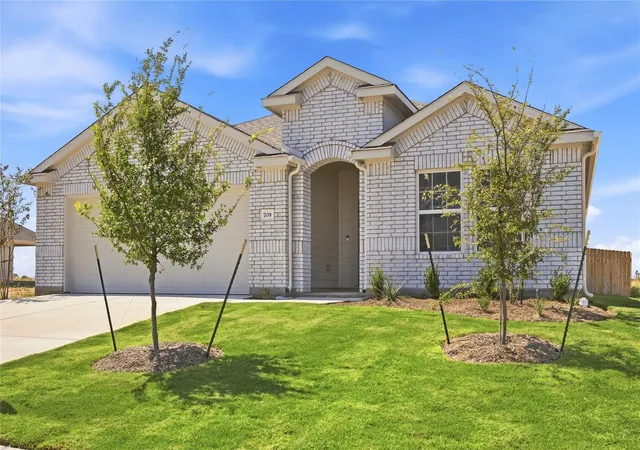 Photo 1 of Single family home for sale at 709 Red Wolf Dr, Jarrell, TX 76537 | MLS# 1080603 | Listing updated on 2026-10-25