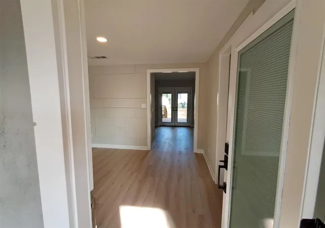 3rd image of 202 Jones St, Smithville, TX 78957 | MLS# 5927287