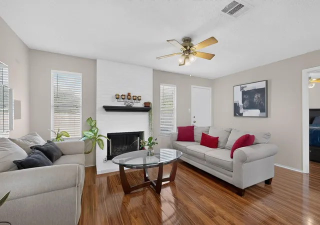 Photo 3 of Single family home for sale at 1601 Rusty Nail Loop, Round Rock, TX 78681 | MLS# 4110974 | Listing updated on 2026-08-31