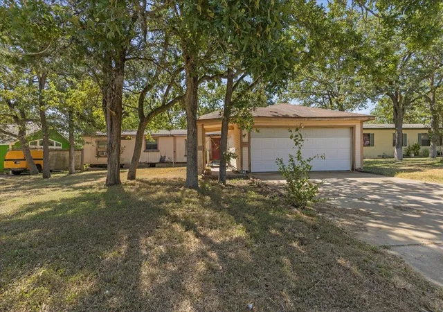 1st image of 125 Live Oak Dr, Cedar Creek, TX 78612 | MLS# 8448360