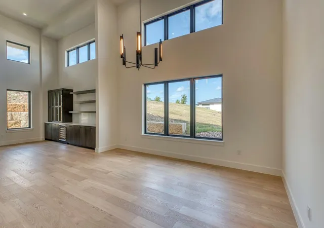 5th image of 119 Via Roma Ct, Horseshoe Bay, TX 78657 | MLS# 4009517