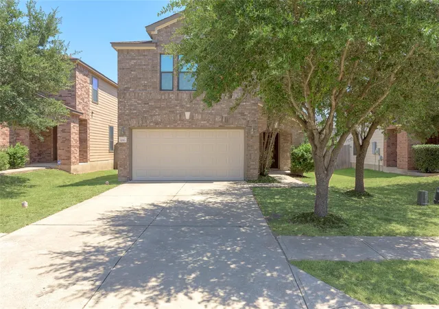 Photo 3 of Single family home for sale at 1053 Tumbleweed Trl, Temple, TX 76502 | MLS# 2803807 | Listing updated on 2026-10-04