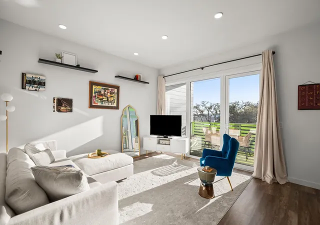 Condo for sale at 4004 Banister Ln #202, Austin, TX 78704 | MLS# 7310471