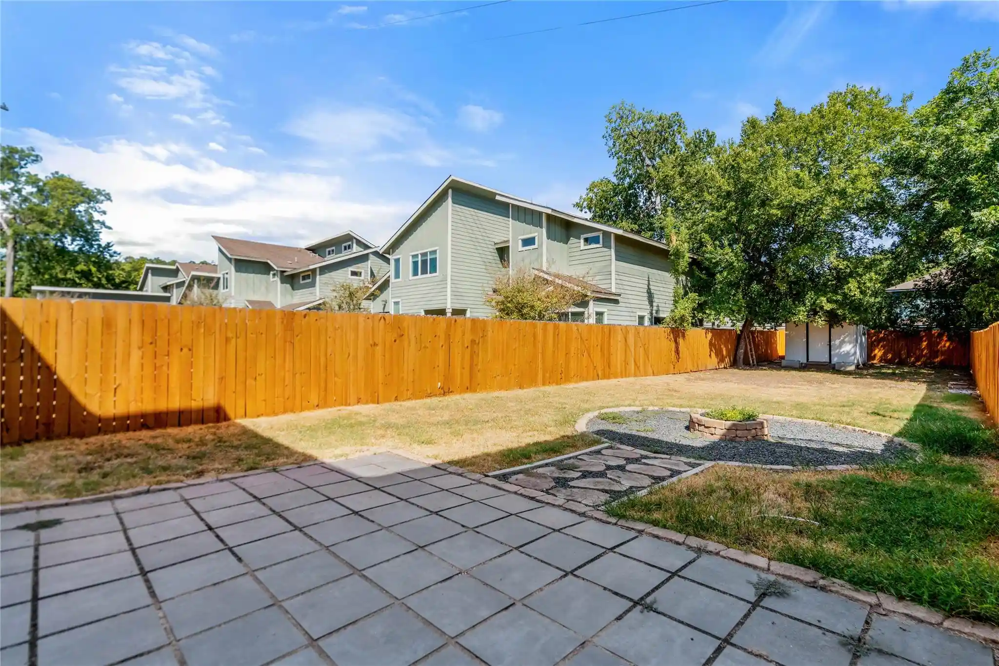 Listing Photo 40 - Condo for sale in 1121 Walton Ln located at 1121 Walton Ln, Austin, TX 78721 - Unit 1121 Walton Ln