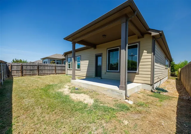 Photo 3 of Single family home for sale at 721 Bridgestone Wy, Buda, TX 78610 | MLS# 6549939 | Listing updated on 2026-10-08