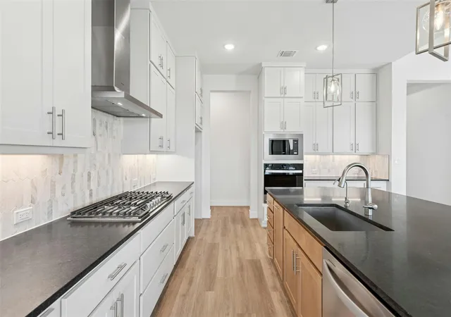 5th image of 3408 Emerald Lake Path, Georgetown, TX 78628 | MLS# 9565236