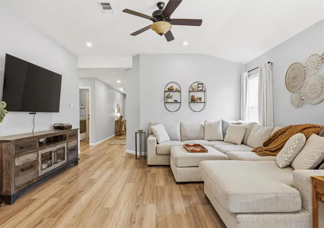 1st image of 2712 Hearthsong Loop, Round Rock, TX 78665 | MLS# 1721206