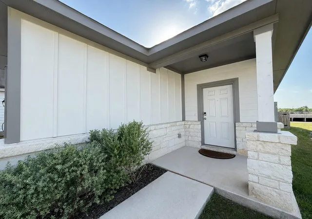 2nd image of 12006 Curlin Cv, Buda, TX 78610 | MLS# 2478718