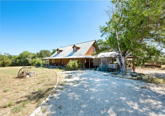 Photo 3 of Single family home for sale at 103 Ridge Oak Dr, Wimberley, TX 78676 | MLS# 7925095 | Listing updated on 2026-08-25