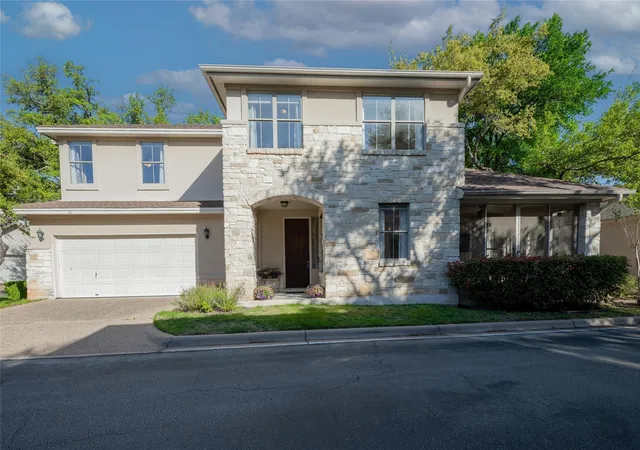 2nd image of 11603 Ladera Vista Dr #11, Austin, TX 78759 | MLS# 5652538