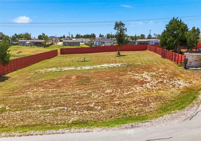 2nd image of 119 Zacate St, Elgin, TX 78621 | MLS# 1989428