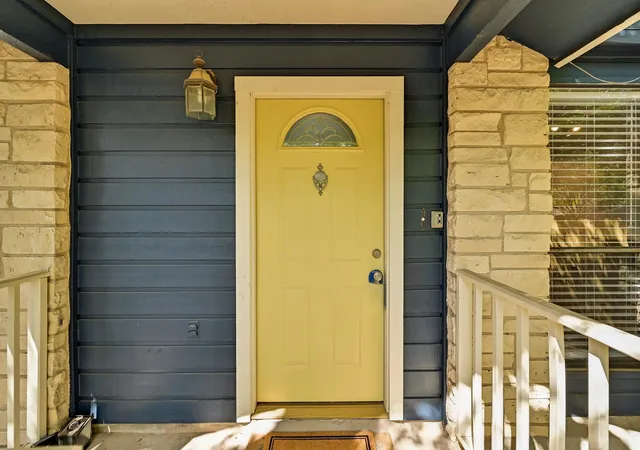1st image of 275 Mooring Circle Units A&b, Lakeway, TX 78734 | MLS# 1326058