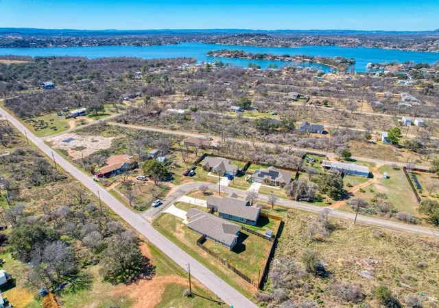 4th image of 1516 Stonecrests Dr, Granite Shoals, TX 78654 | MLS# 5628769