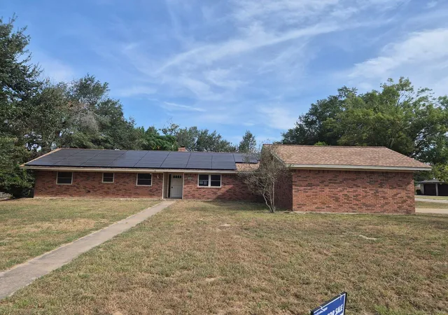 1st image of 1502 Okelley Rd, Rockdale, TX 76567 | MLS# 7887755