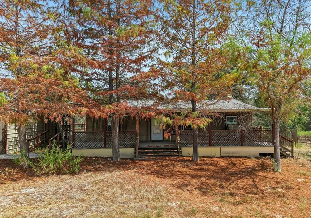 Photo 2 of Manufactured home for sale at 664 Hidden Oaks Dr, Elgin, TX 78621 | MLS# 1825804 | Listing updated on 2026-09-04