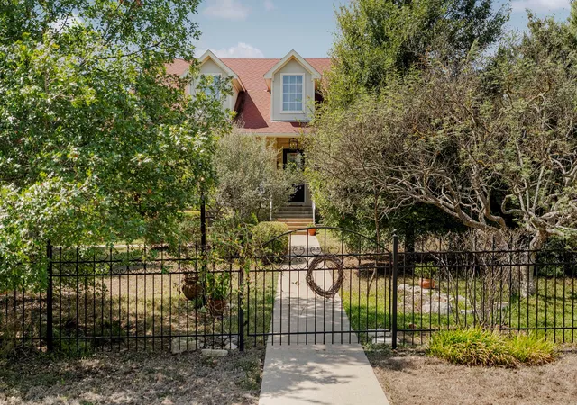 Photo 2 of Single family home for sale at 15420 Fox Run Dr, Austin, TX 78737 | MLS# 2305378 | Listing updated on 2026-10-05