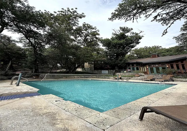 Photo 3 of Condo for sale at 4711 Spicewood Springs Rd #164, Austin, TX 78759 | MLS# 6366443 | Listing updated on 2026-08-27