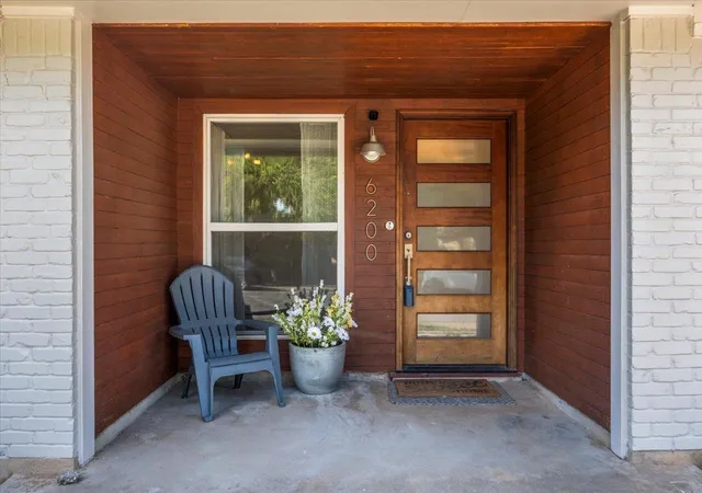 Photo 3 of Single family home for sale at 6200 Blarwood Dr, Austin, TX 78745 | MLS# 2077682 | Listing updated on 2026-10-04