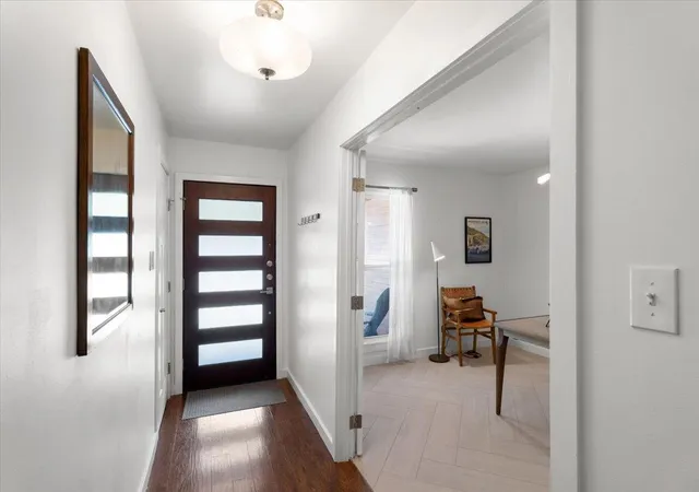 Photo 4 of Single family home for sale at 6200 Blarwood Dr, Austin, TX 78745 | MLS# 2077682 | Listing updated on 2026-10-04