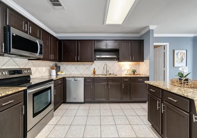 Photo 3 of Single family home for sale at 2211 Kimra Ln, Cedar Park, TX 78613 | MLS# 1944429 | Listing updated on 2026-08-30