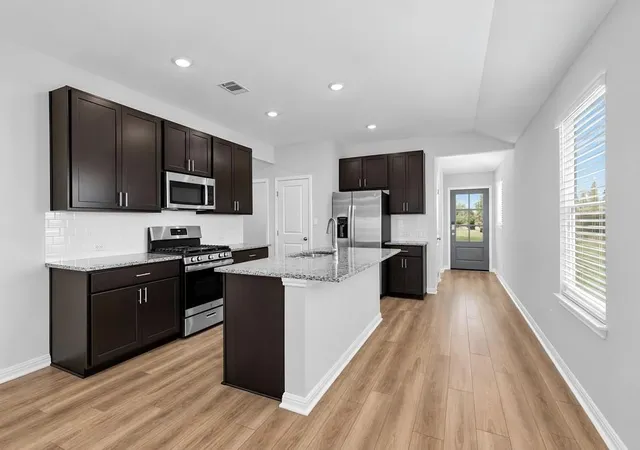 Photo 2 of Single family home for sale at 166 Jake Pine Dr, Buda, TX 78610 | MLS# 5860368 | Listing updated on 2026-10-04