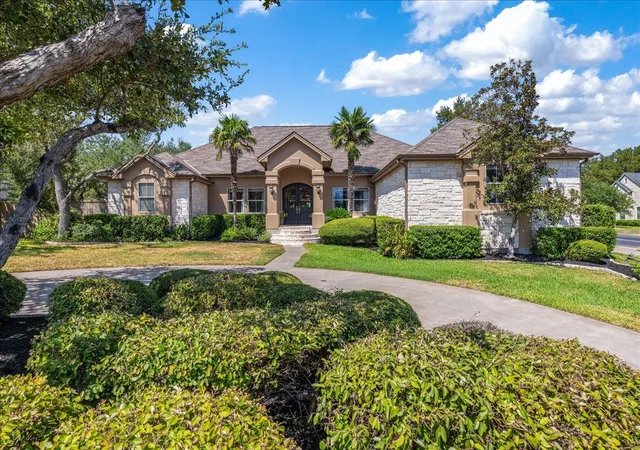 Photo 1 of Single family home for sale at 3500 Wellspring Dr, Bee Cave, TX 78738 | MLS# 3758740 | Listing updated on 2026-09-14