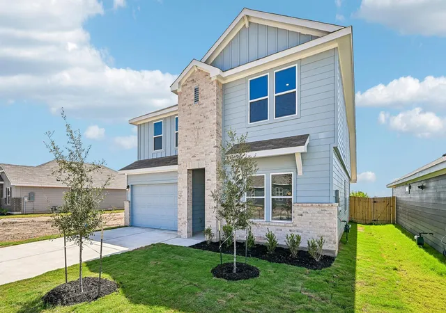 Photo 3 of Single family home for sale at 13717 Carper Dr, Manor, TX 78653 | MLS# 8292299 | Listing updated on 2026-08-26