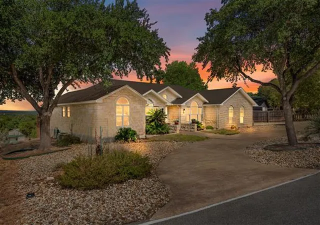 Photo 1 of Single family home for sale at 4096 Outpost Trce, Lago Vista, TX 78645 | MLS# 1974388 | Listing updated on 2026-09-13