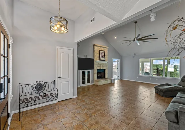 Photo 3 of Single family home for sale at 4096 Outpost Trce, Lago Vista, TX 78645 | MLS# 1974388 | Listing updated on 2026-09-13